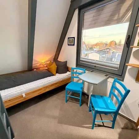 Tolles Nurdachhaus Im Altes Land Hollern-Twielenfleth